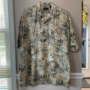 Biscayne Bay Men’s XLT 70% Silk Button up  S/S Side Slits Shirt